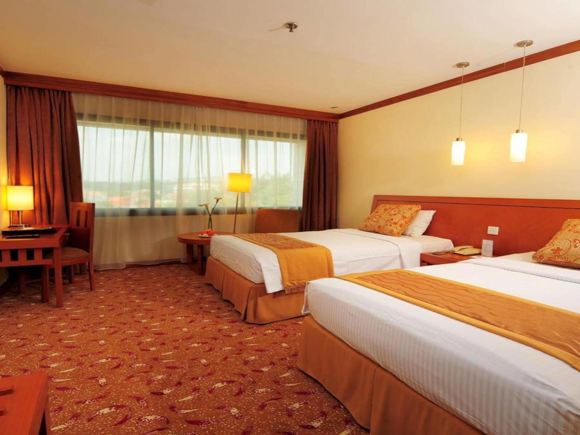 Patra Semarang Hotel & Convention Zewnętrze zdjęcie
